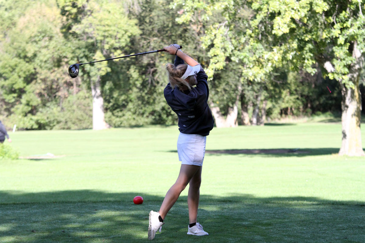 York District Girls Golf (2).jpg